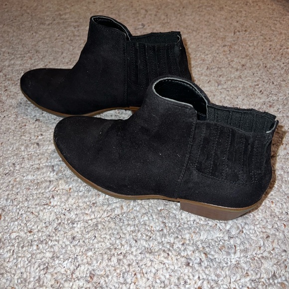 Charlotte Russe Short Black Boots - Picture 1 of 4